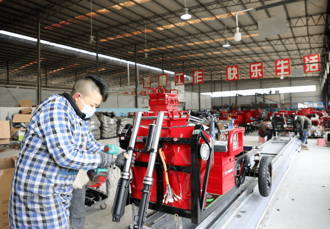 新時代新征程新偉業|鑫豐電動三輪車廠: 為旺季市場沖刺積蓄充沛力量_
